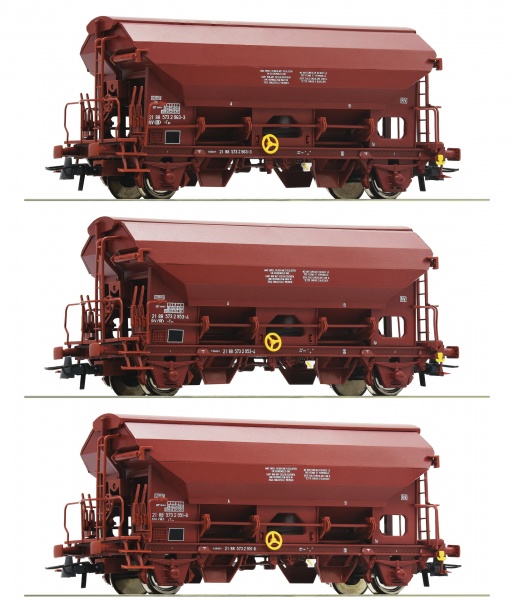 Set of 3 hopper cars<br /><a href='images/pictures/Roco/Roco-76176.jpg' target='_blank'>Full size image</a>